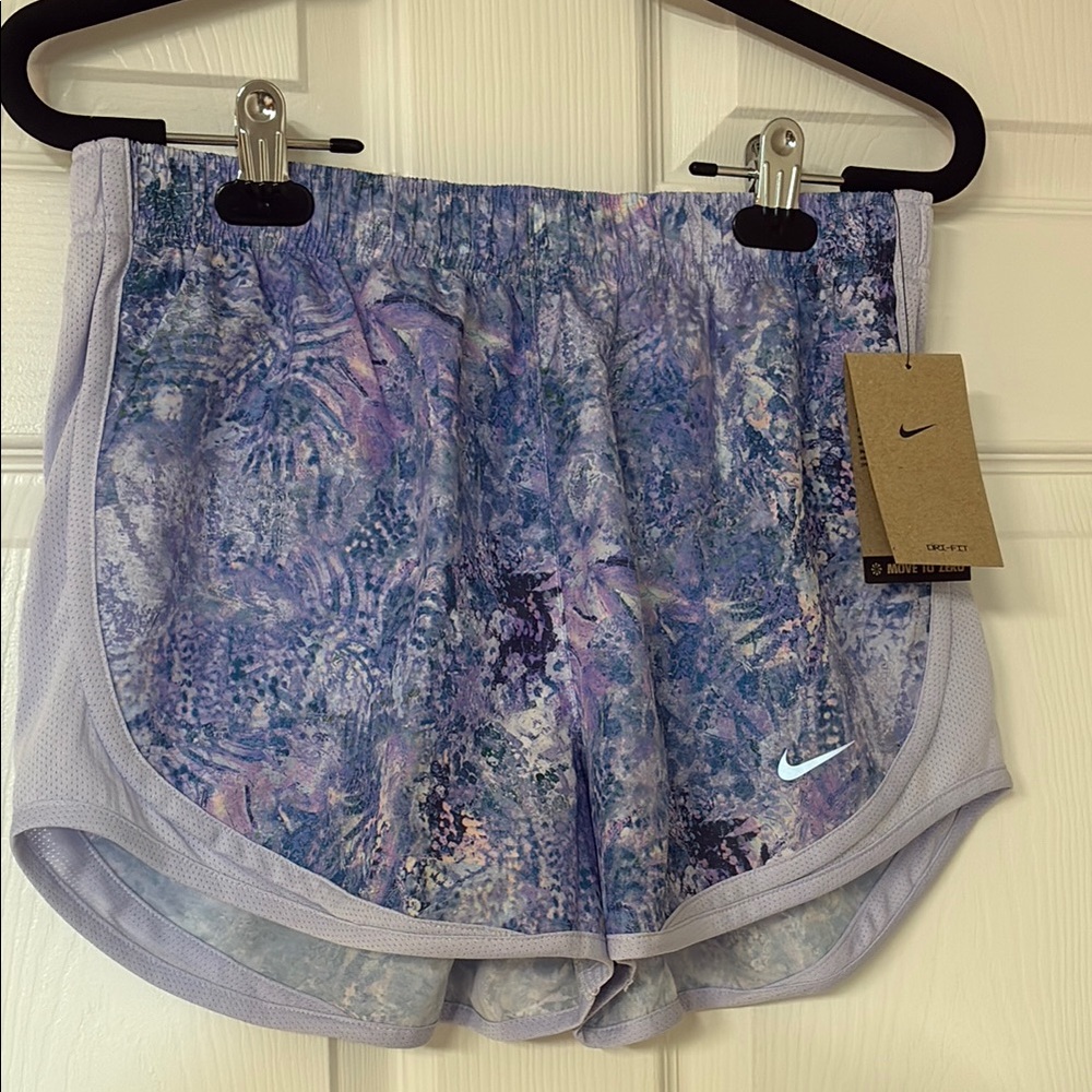 Nike Purple Athletic Shorts w Watercolor Pattern; Dri-Fit; Lined; New; Size: S